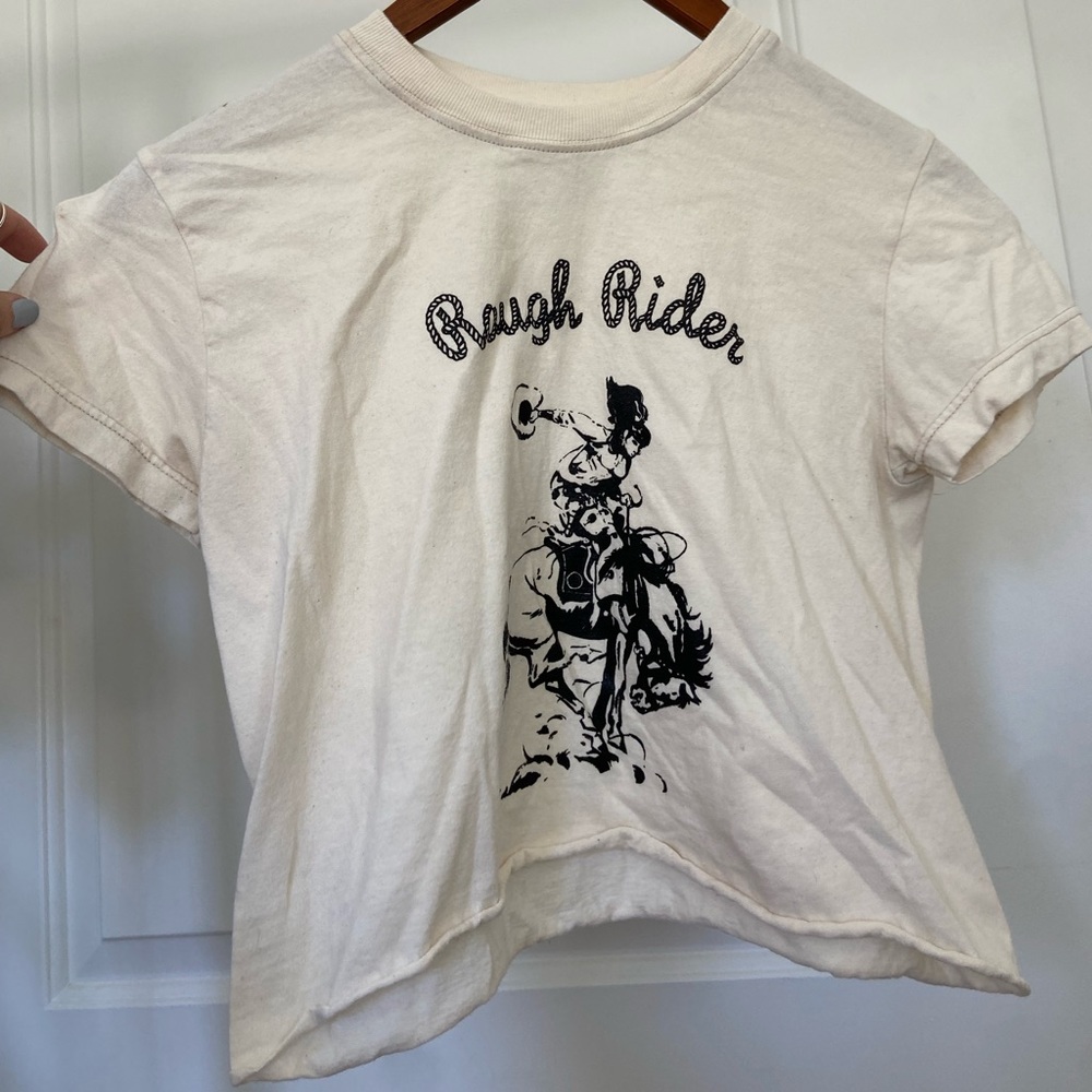 Brandy Melville baby tee